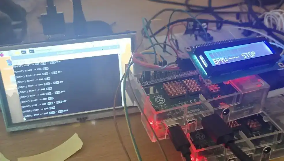 Raspberry Pi, LCD와 sensor wiring으로 구성한 졸음 모니터링 prototype